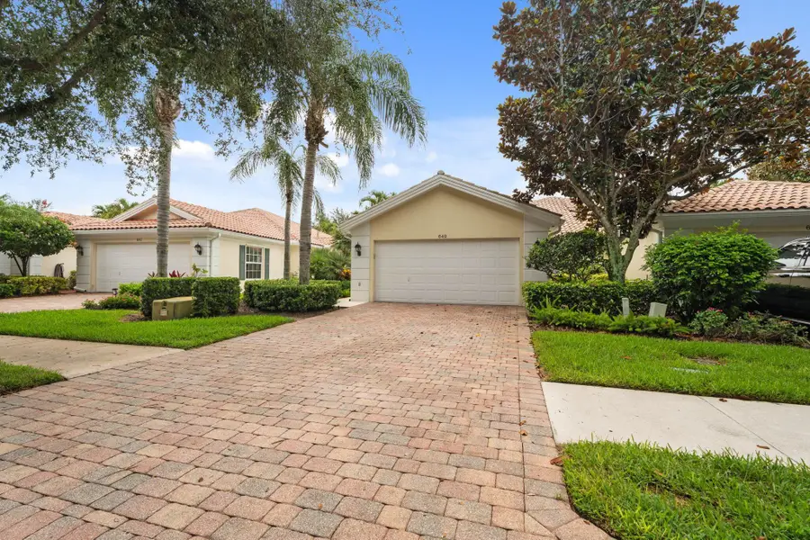 649 Hudson Bay Drive, Palm Beach Gardens, FL 33410 - Image #2