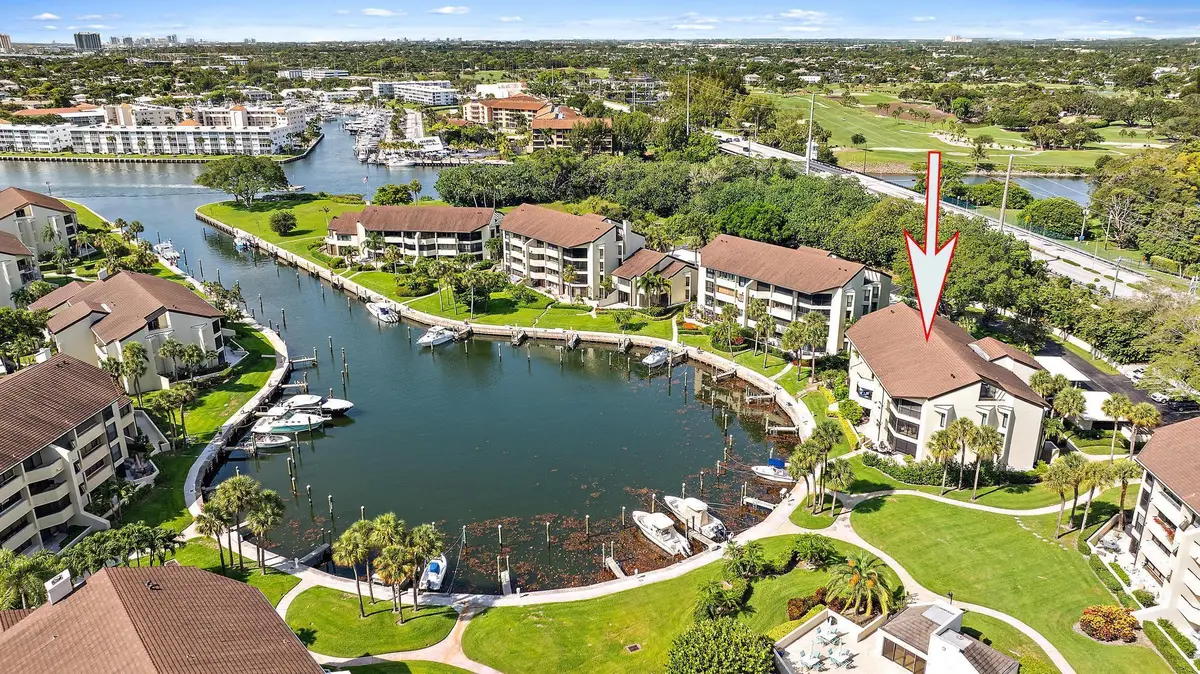 1124 Marine Way W #D2r + Boat Slip 19, North Palm Beach, FL 33408 - Image #1