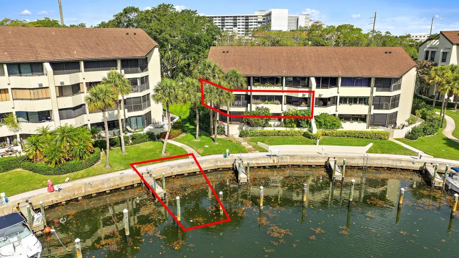 1124 Marine Way W #D2r + Boat Slip 19, North Palm Beach, FL 33408 - Image #2