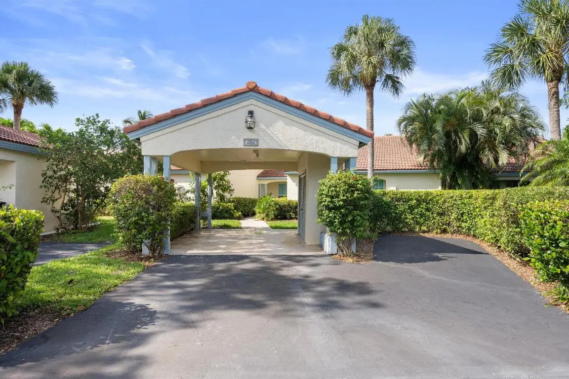 2252 Las Casitas Drive, Wellington, FL 33414 - #1