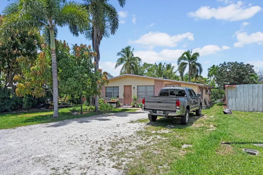 3044 SE Camino Avenue, Stuart, FL 34997 - Image #3