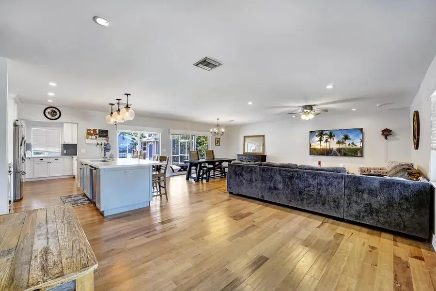 1260 SW 17th Street, Boca Raton, FL 33486 - Image #3