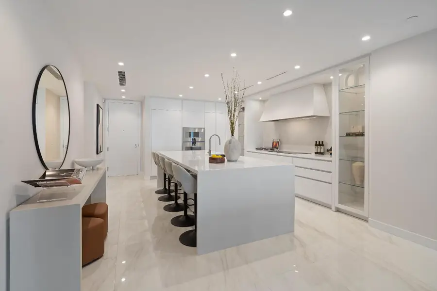 220 SE Mizner Boulevard #611, Boca Raton, FL 33432 - Image #3