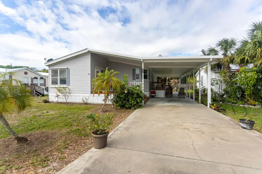 925 Yacht Club Way Nw, Moore Haven, FL 33471 - Image #2