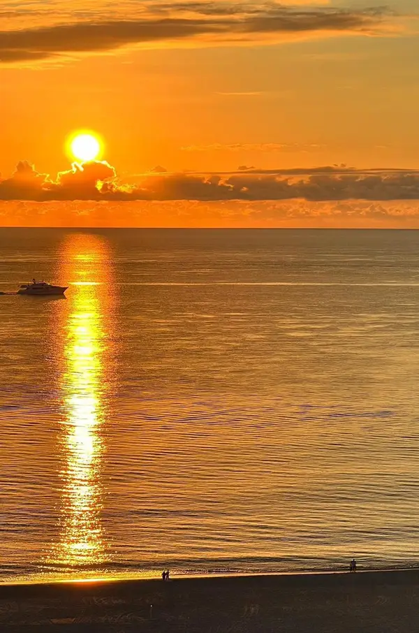 5420 N Ocean Drive #604, Singer Island, FL 33404