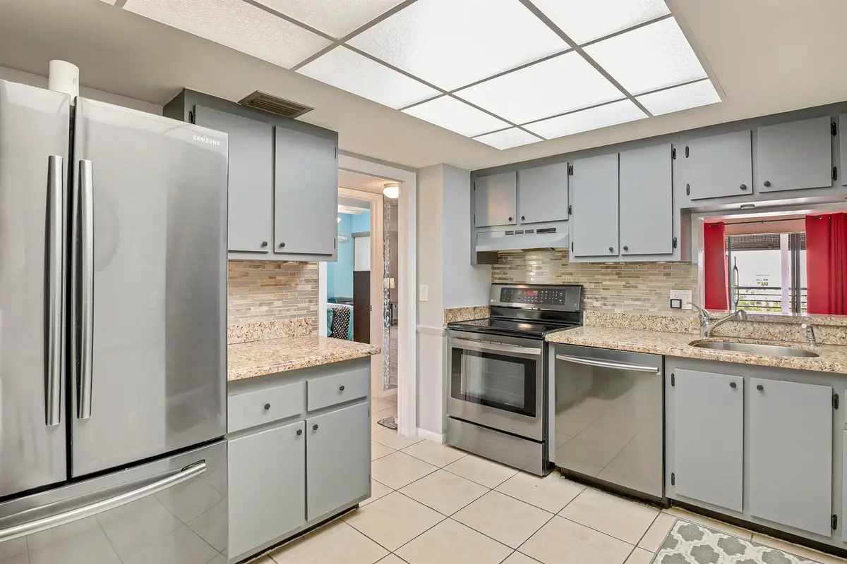 3154 Via Poinciana #409, Lake Worth, FL 33467 - Image #1