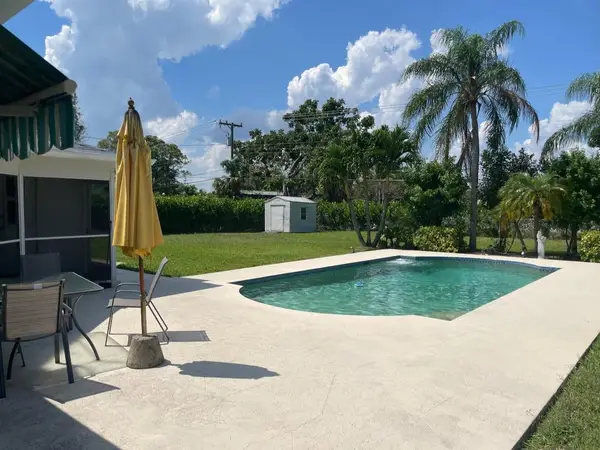 3313 Sherwood Boulevard, Delray Beach, FL 33445