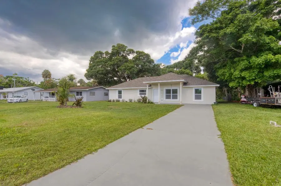 2807 Placid Avenue, Fort Pierce, FL 34982 - #2