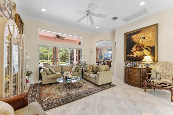 554 N Cypress Drive, Tequesta, FL 33469
