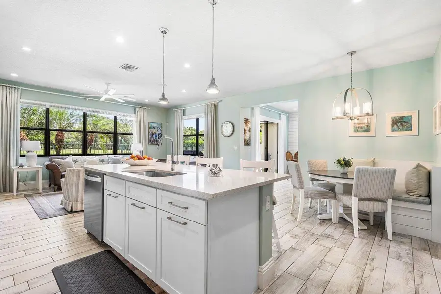 7611 Moonrise Drive, Lake Worth, FL 33467 - Image #3