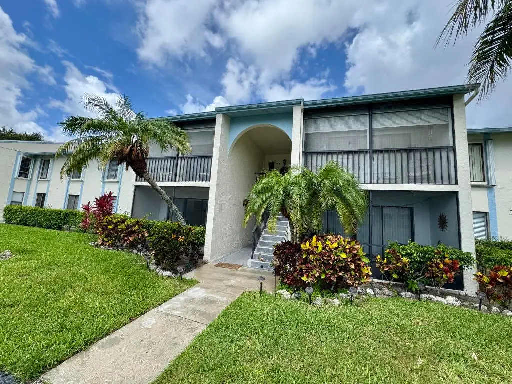 1119 Green Pine Boulevard #C1, West Palm Beach, FL 33409 - Image #1
