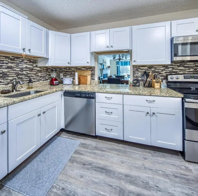 1516 S Lakeside Drive #205, Lake Worth Beach, FL 33460 - Image #1