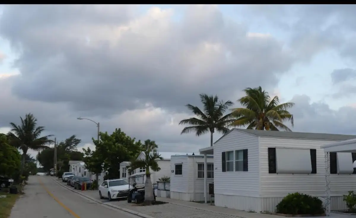 21 Bamboo Drive #Cd21, Briny Breezes, FL 33435 - Image #1