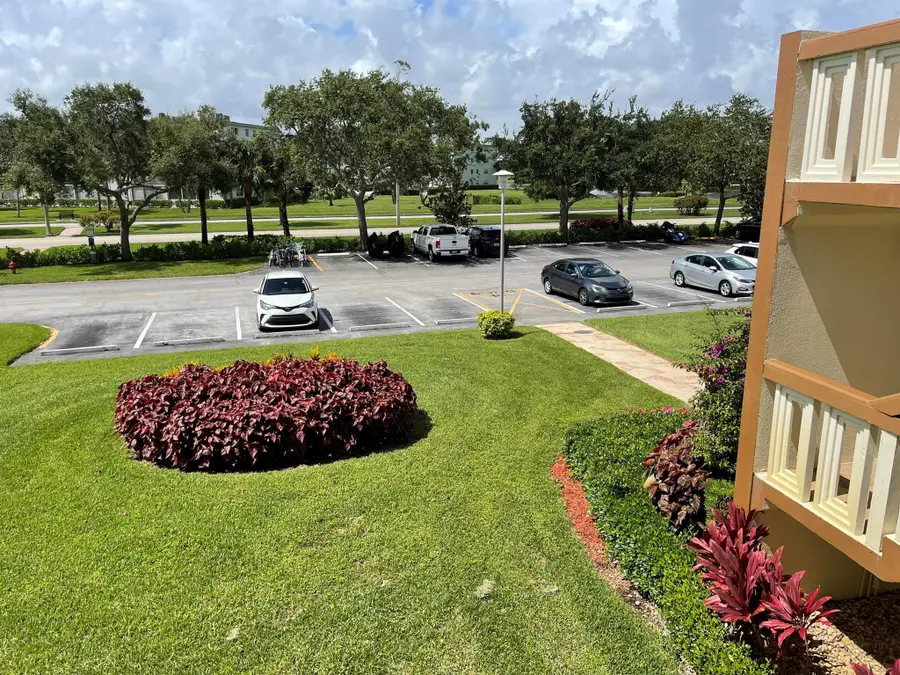 27 Mansfield A, Boca Raton, FL 33434 - Image #3