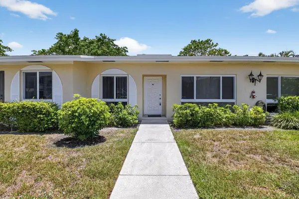 13984 Via Flora #B, Delray Beach, FL 33484