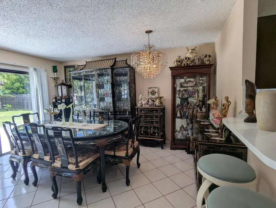 2351 SE Fruit Avenue, Port Saint Lucie, FL 34952 - Image #2
