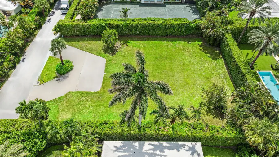 254 N Woods Road, Palm Beach, FL 33480 - Image #2