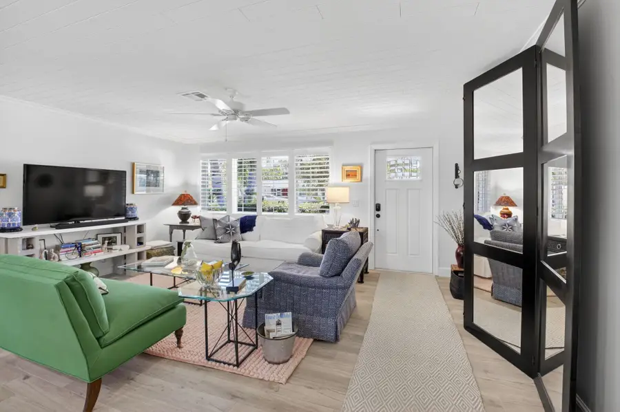 2702 SW 6th Street, Boynton Beach, FL 33435 - Image #3