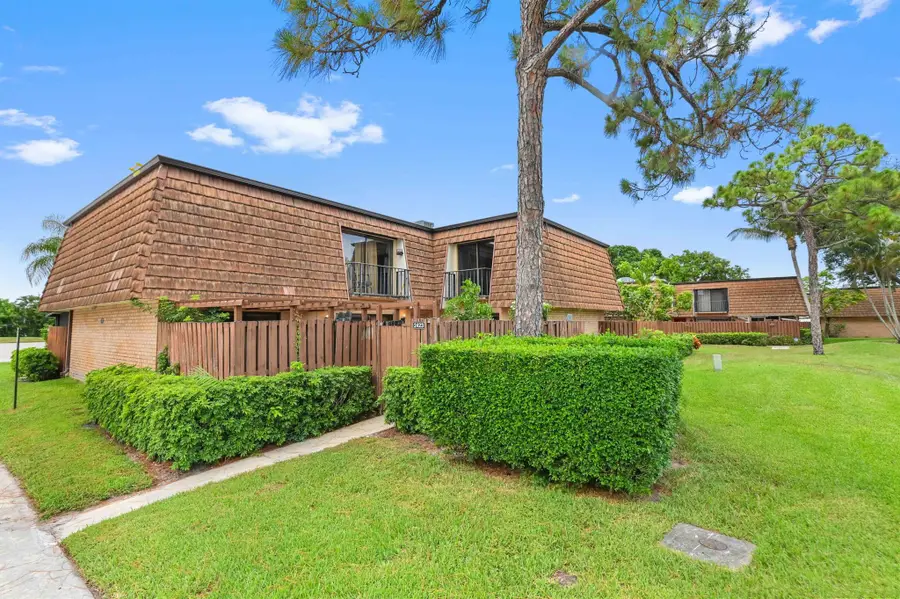 2423 24th Lane, Greenacres, FL 33463 - Image #2