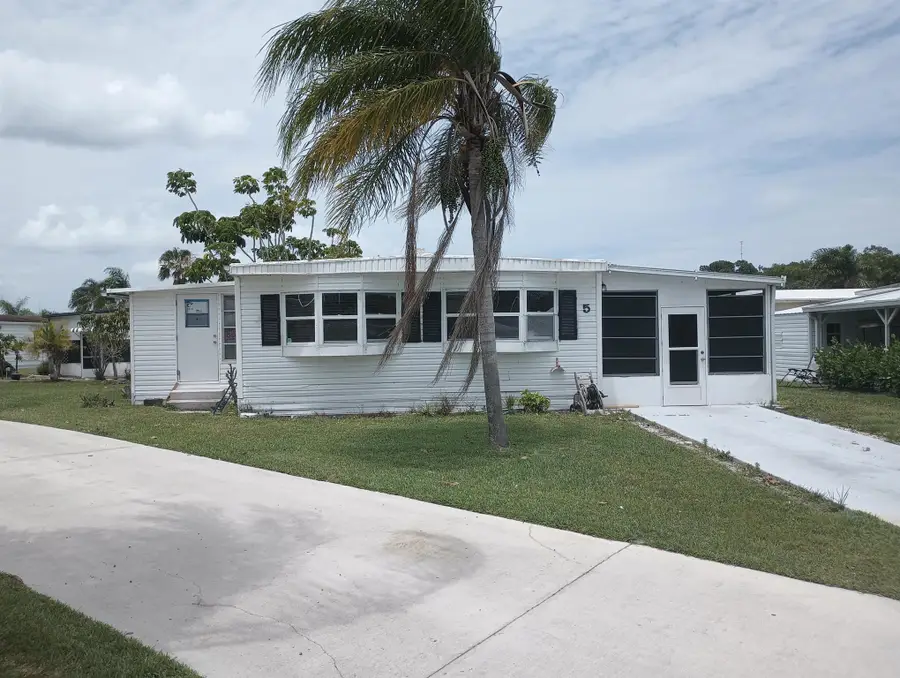 5 Santa Fe Lane, Port Saint Lucie, FL 34952 - Image #2