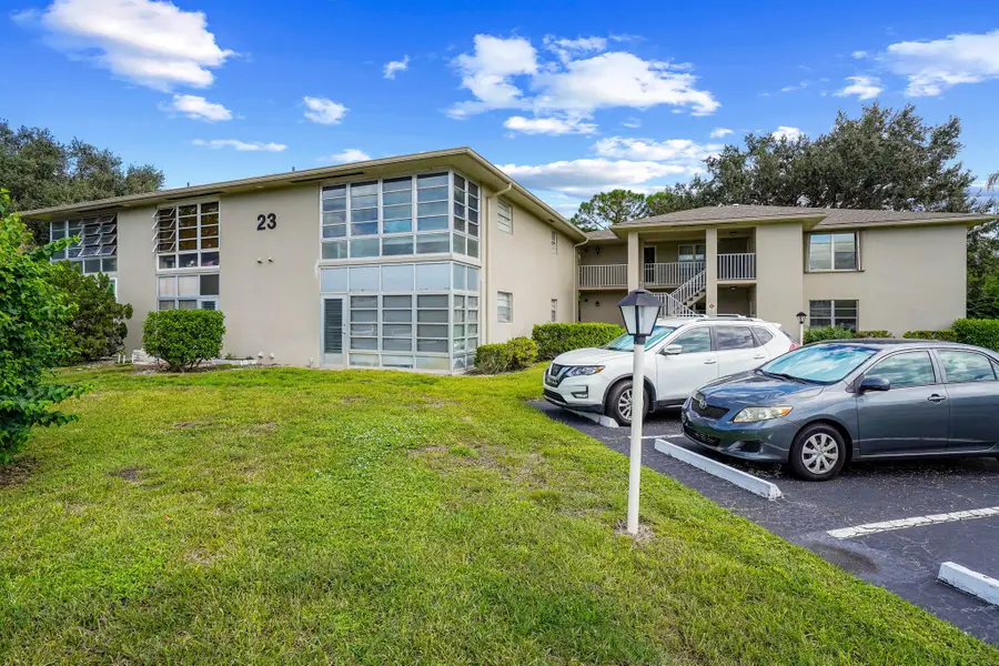 23 Lake Vista Trail #101, Port Saint Lucie, FL 34952 - Image #3