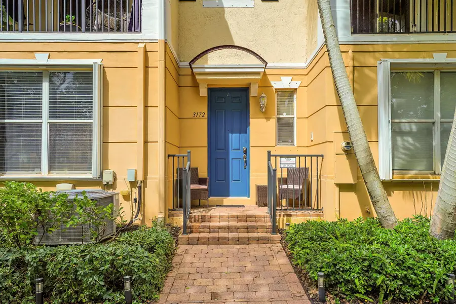 3172 N Greenleaf Circle, Boynton Beach, FL 33426 - Image #2