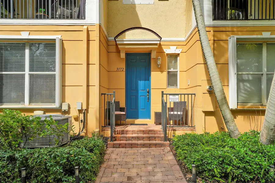 3172 N Greenleaf Circle, Boynton Beach, FL 33426 - Image #3