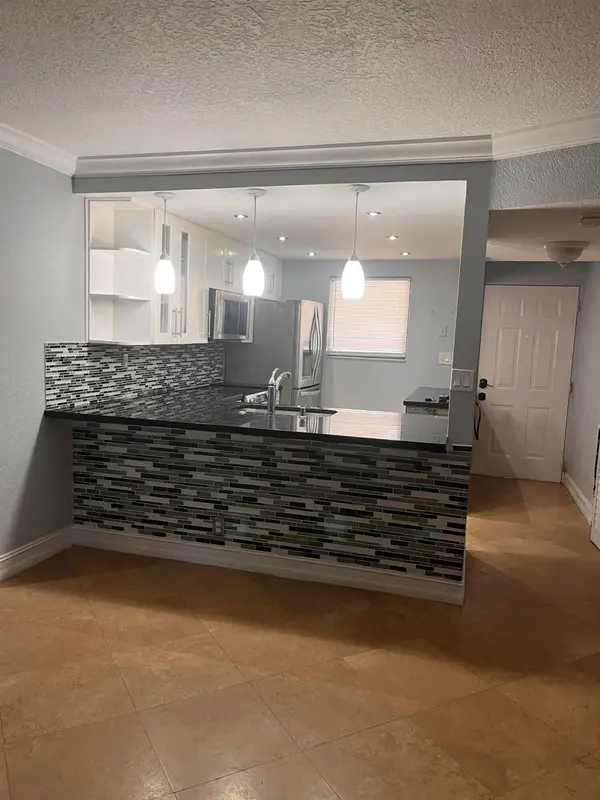 9467 Boca Cove Cir #804, Boca Raton, FL 33428