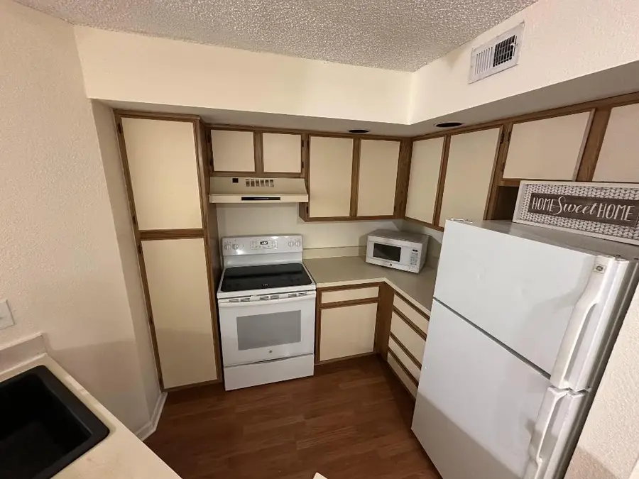 1401 Village Boulevard #1914, West Palm Beach, FL 33409 - Image #2