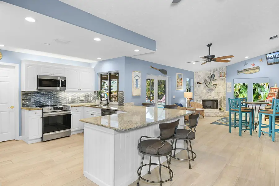 702 SE Adams Court, Port Saint Lucie, FL 34984 - Image #3