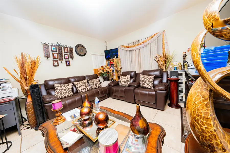 6940 NW 5th Place, Miami, FL 33150 - Image #3