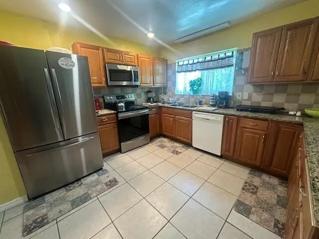 1910 SE Rainier Road, Port Saint Lucie, FL 34952 - Image #3