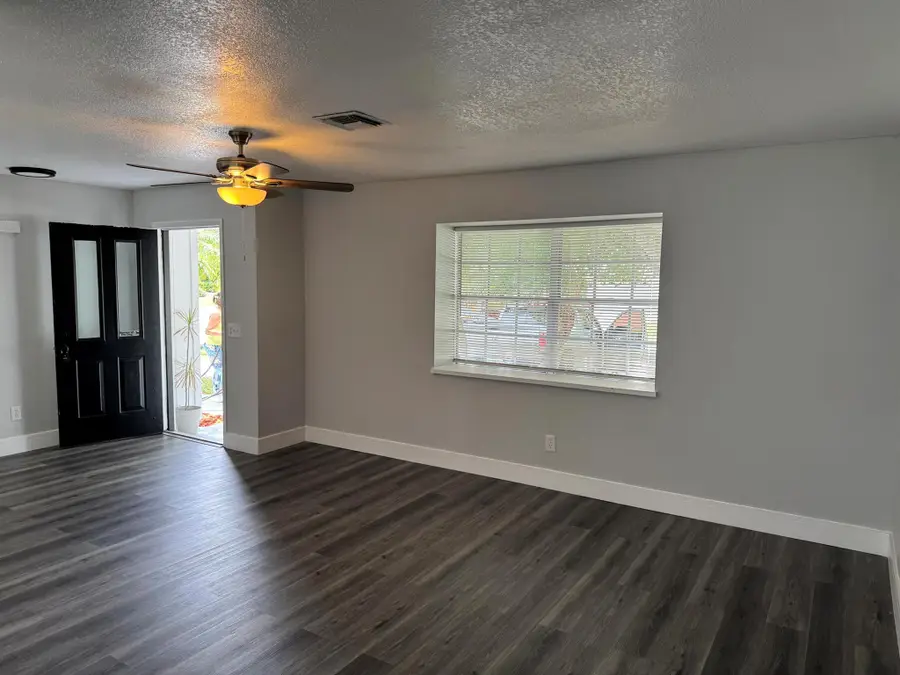 412 NE Midvale Street, Port Saint Lucie, FL 34983 - Image #2