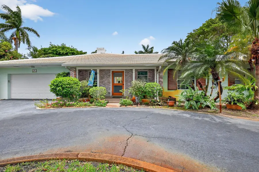 1095 Hibiscus Lane, Delray Beach, FL 33444 - Image #2