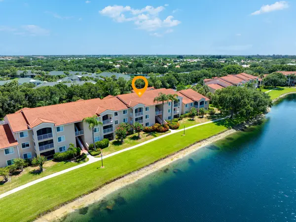 1640 N 42nd Circle #206, Vero Beach, FL 32967