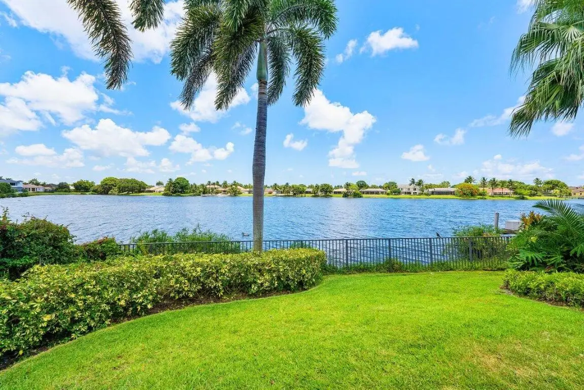 17582 Bocaire Way, Boca Raton, FL 33487 - Image #1