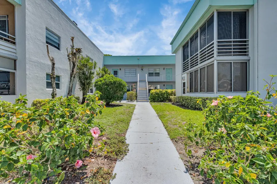 392 Monaco I #392, Delray Beach, FL 33446 - Image #3