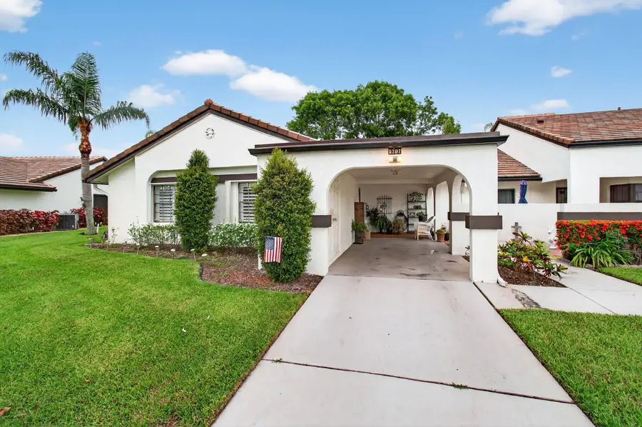 5707 Parkwalk Circle E, Boynton Beach, FL 33472 - Image #2