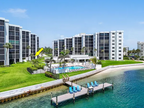 19800 Sandpointe Bay Drive #108, Tequesta, FL 33469