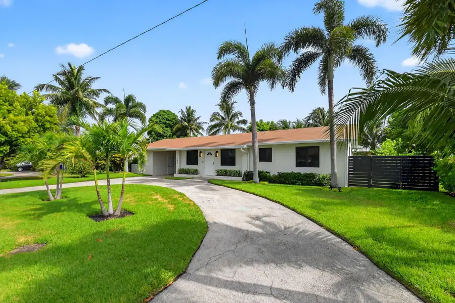 143 SE 27th Way, Boynton Beach, FL 33435 - Image #3