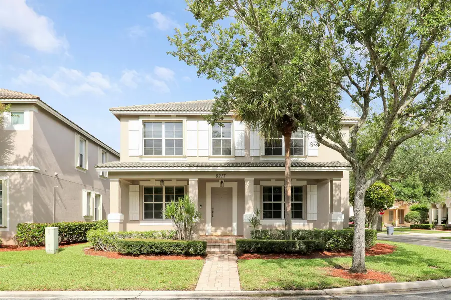 8217 Calterra Drive, Palm Beach Gardens, FL 33418 - Image #3
