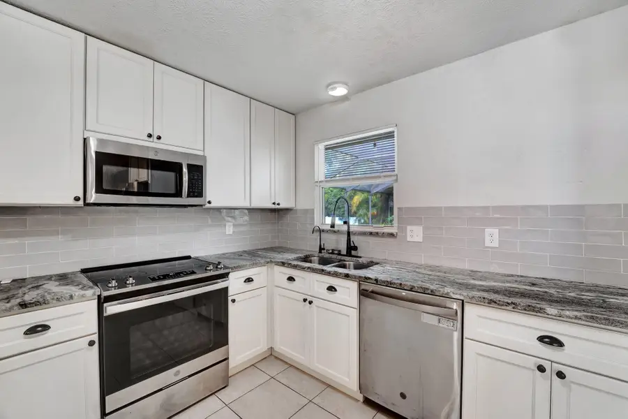 1918 SE Cheltenham Street, Port Saint Lucie, FL 34983 - Image #3