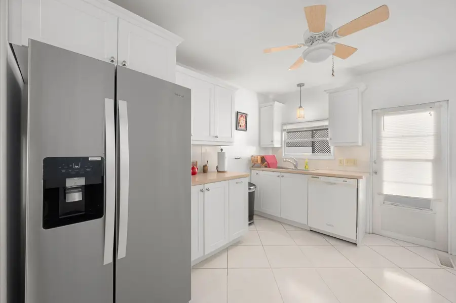 4300 SE Saint Lucie Boulevard #107, Stuart, FL 34997 - Image #2