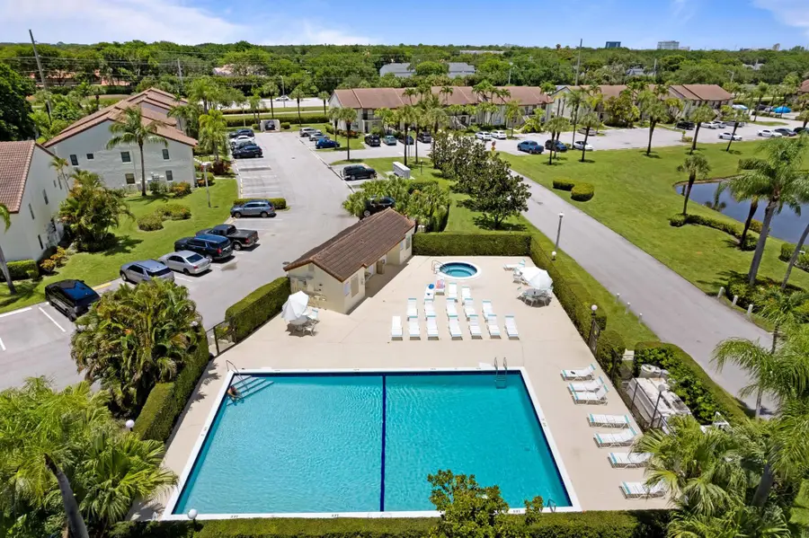 22100 Palms Way #204, Boca Raton, FL 33433 - Image #3