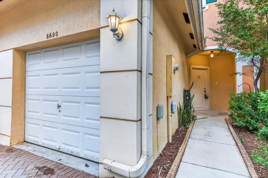 6600 Catalina Lane, Tamarac, FL 33321 - Image #2