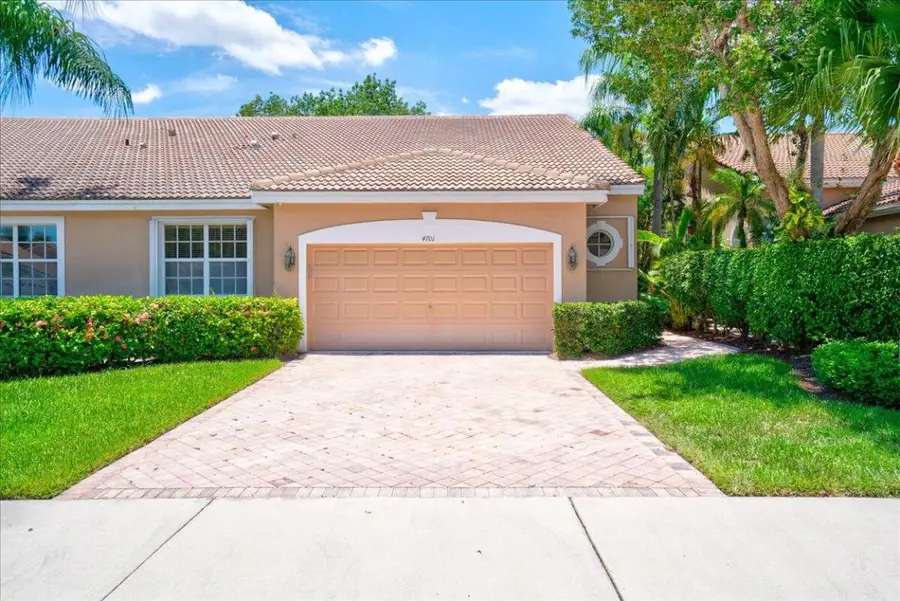 4701 Carlton Golf Drive, Lake Worth, FL 33449 - Image #3