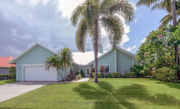 45 Birch Place, Tequesta, FL 33469
