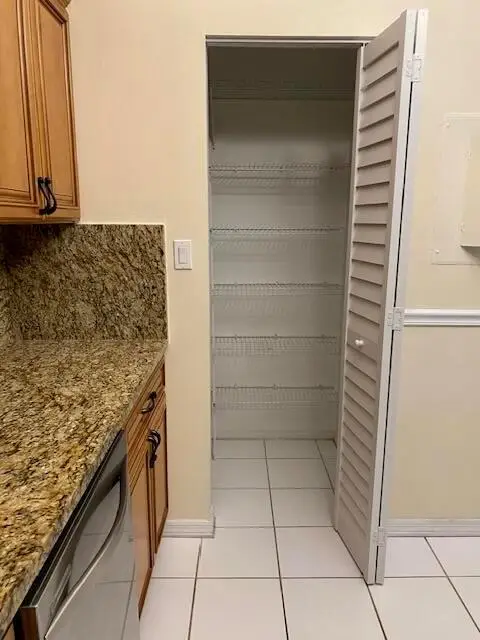 1431 Captains Walk #17, Fort Pierce, FL 34950 - Image #3