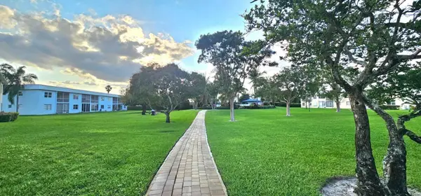 9818 Marina Boulevard #1226, Boca Raton, FL 33428