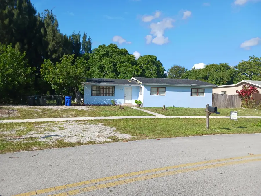 1249 NW 18th Street, Fort Lauderdale, FL 33311 - Image #2